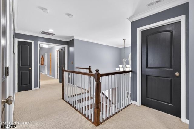 5 Selma Ln, Hazlet Twp., NJ 07730