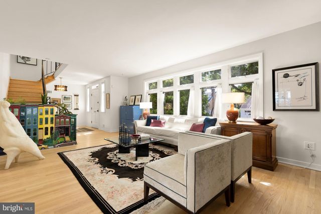 1755 UPSHUR ST NW, Washington, DC 20011