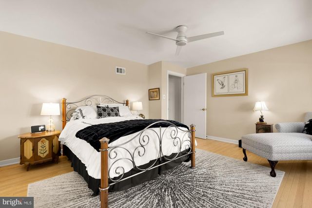 1755 UPSHUR ST NW, Washington, DC 20011