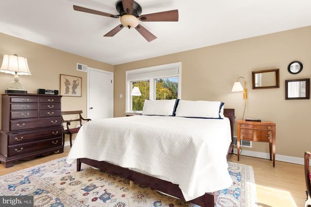 1755 UPSHUR ST NW, Washington, DC 20011