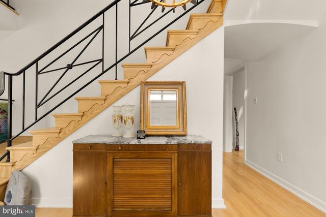 1755 UPSHUR ST NW, Washington, DC 20011