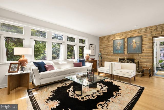 1755 UPSHUR ST NW, Washington, DC 20011