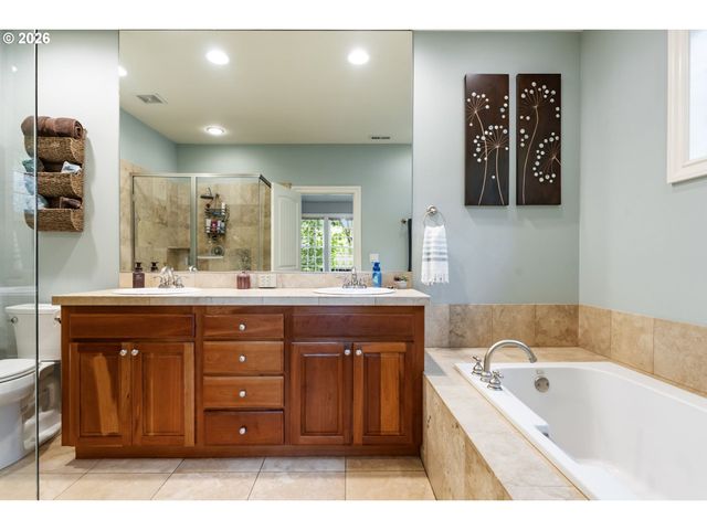 8544 Nw RYAN St, Portland, OR 97229