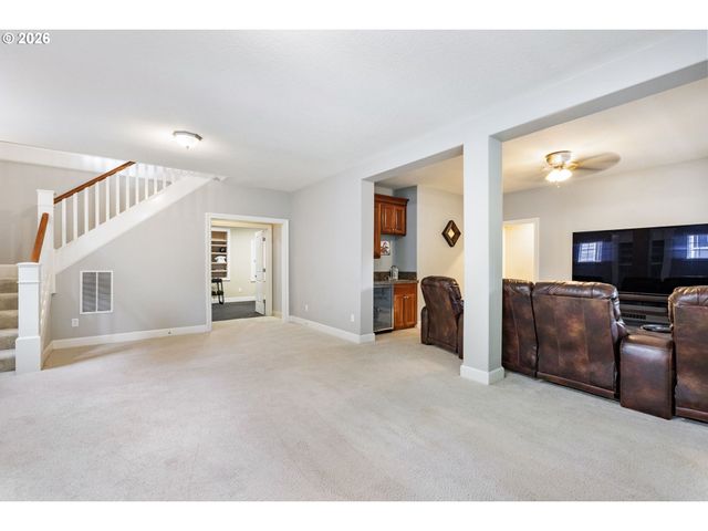 8544 Nw RYAN St, Portland, OR 97229