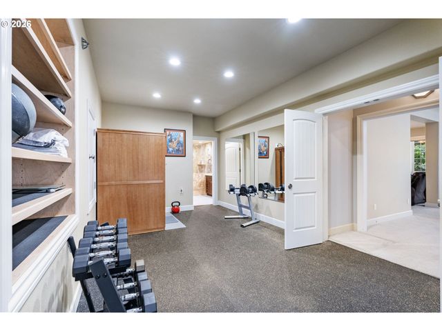 8544 Nw RYAN St, Portland, OR 97229