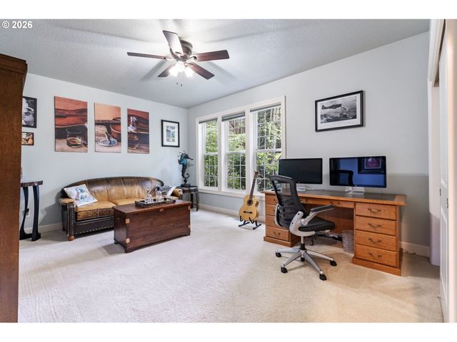 8544 Nw RYAN St, Portland, OR 97229