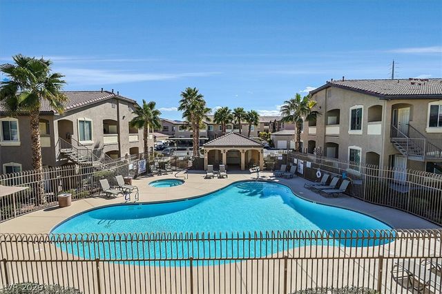 2305 West Horizon Ridge Parkway 1523, Henderson, NV 89052