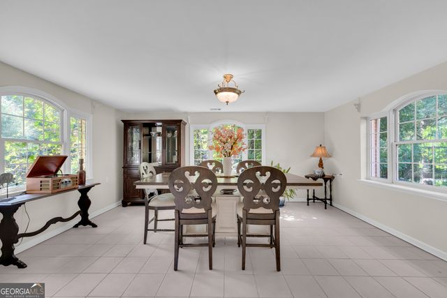 919 Arnold Bottoms Road, Comer, GA 30629