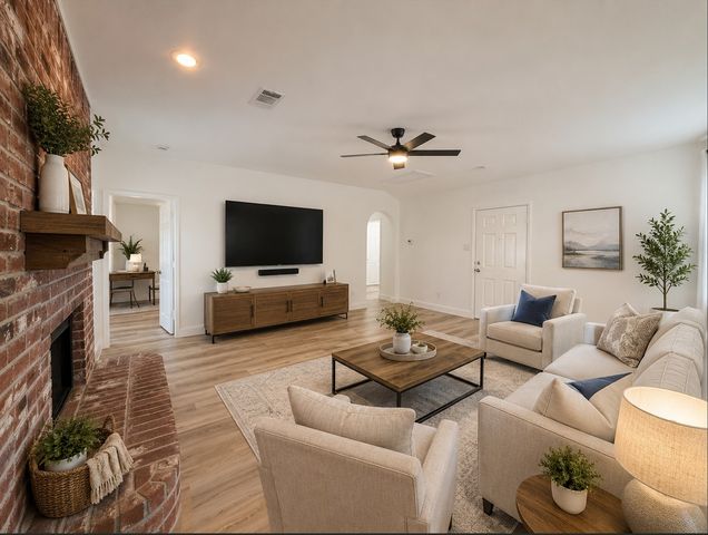 8418 Coventry Drive, Rowlett, TX 75089