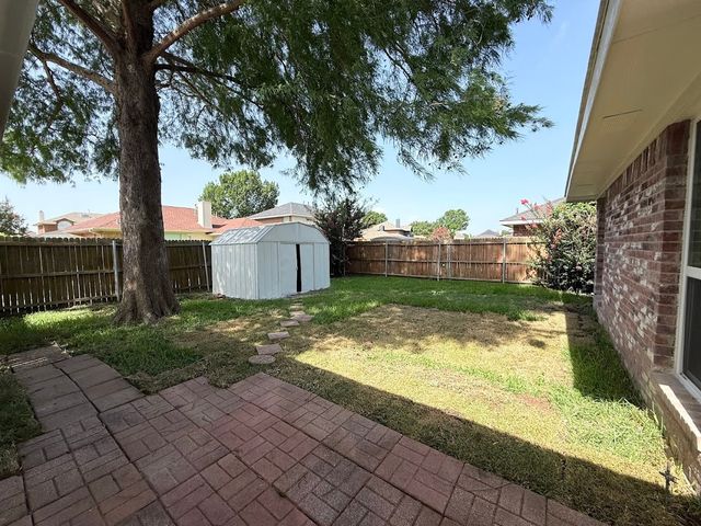 8418 Coventry Drive, Rowlett, TX 75089