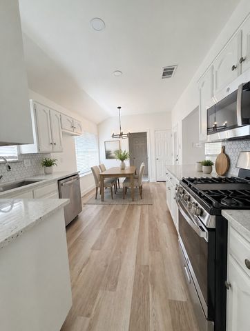 8418 Coventry Drive, Rowlett, TX 75089