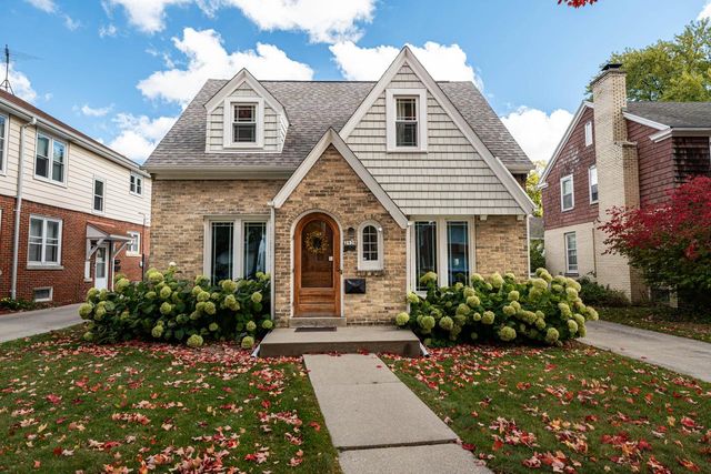 2938 N 70th STREET, Milwaukee, WI 53210