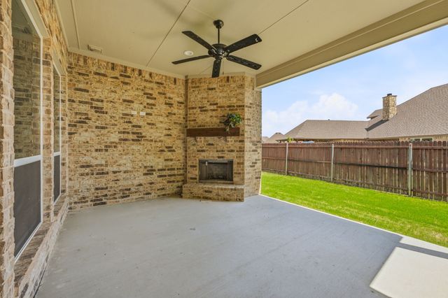 162 Breeders Drive, Willow Park, TX 76087