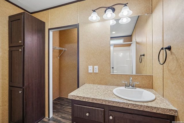 849 County Road 302 A, Floresville, TX 78114