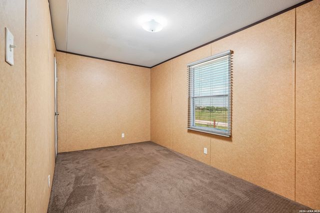 849 County Road 302 A, Floresville, TX 78114