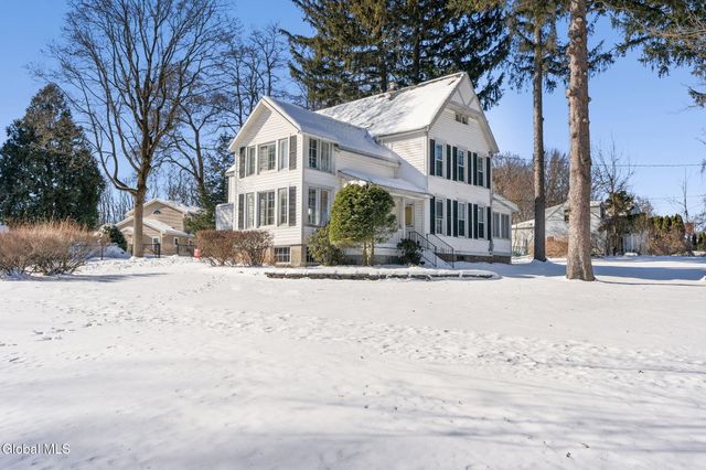 174 Menands Road, Colonie, NY 12211