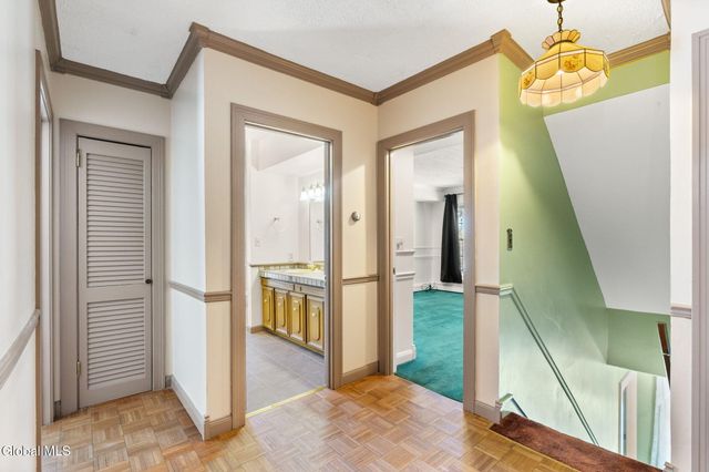 174 Menands Road, Colonie, NY 12211