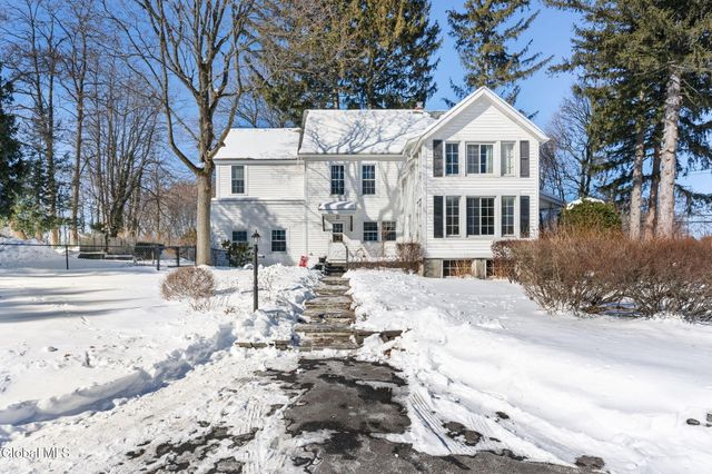 174 Menands Road, Colonie, NY 12211