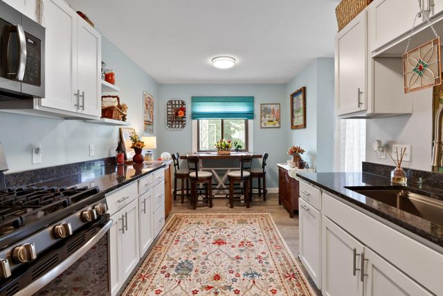 2111 Tupelo Lane, Chesterton, IN 46304