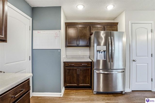 129 Molly Way, Elizabethtown, KY 42701