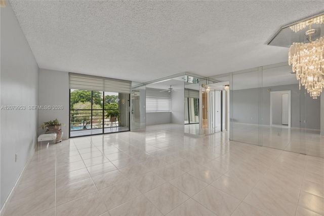 900 Saint Charles Place 310, Pembroke Pines, FL 33026