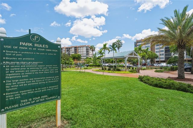 900 Saint Charles Place 310, Pembroke Pines, FL 33026