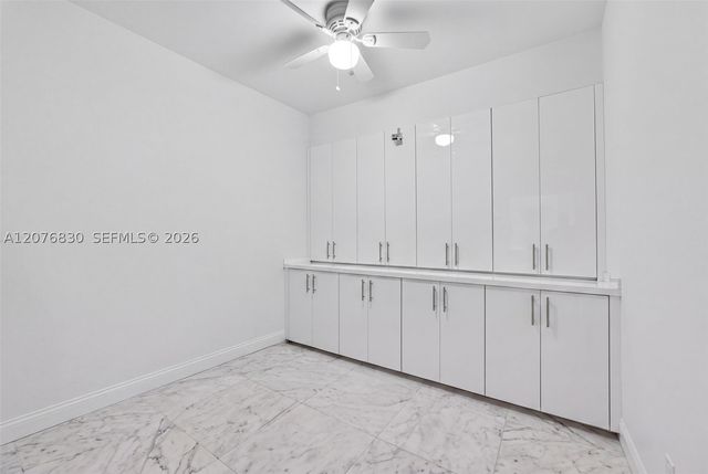 7350 SW 89th St 721S, Miami, FL 33156