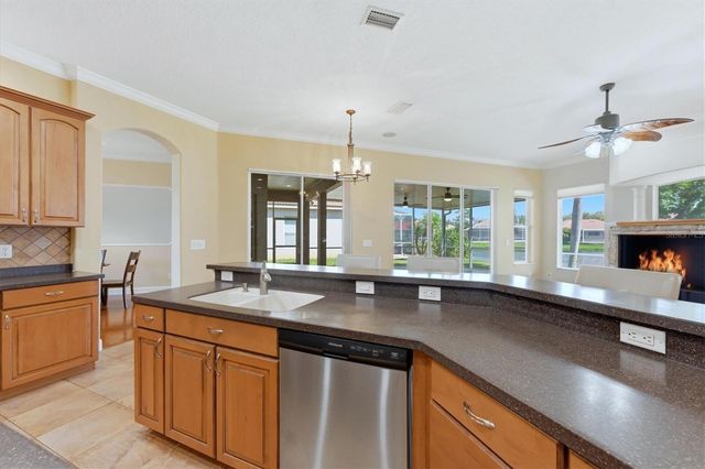 6145 46TH LANE E, Bradenton, FL 34203