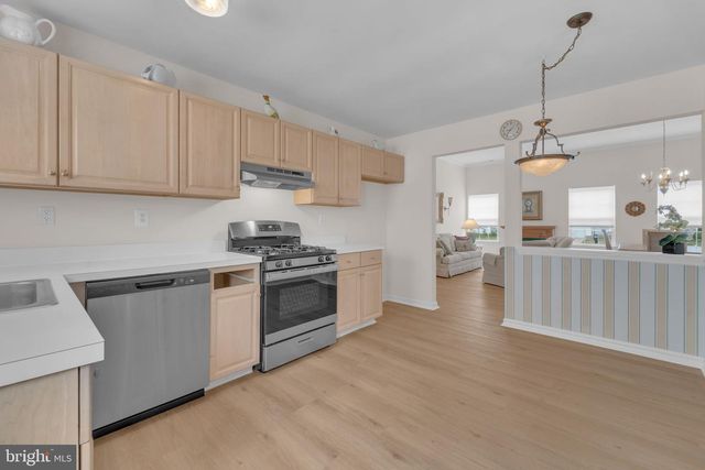 801 FREEPORT WAY, Williamstown, NJ 08094