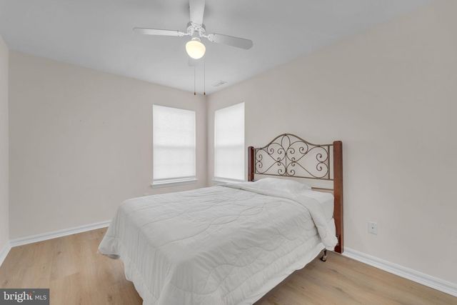 801 FREEPORT WAY, Williamstown, NJ 08094