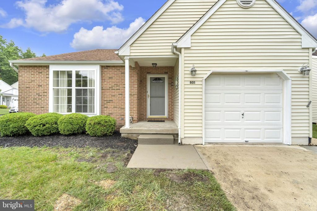 801 FREEPORT WAY, Williamstown, NJ 08094