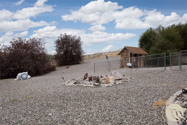 900 Timber Wolf Trail, Laurel, MT 59044