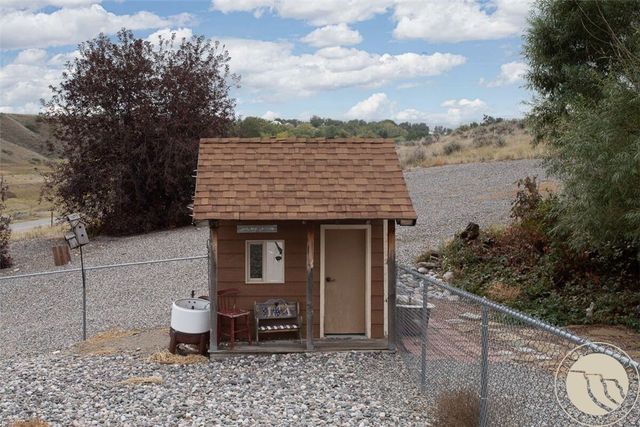 900 Timber Wolf Trail, Laurel, MT 59044