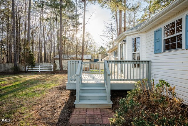 15 Beaver Ridge Drive, Youngsville, NC 27596