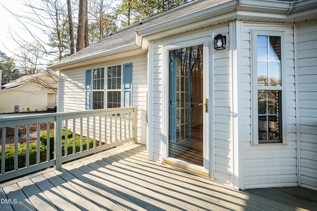 15 Beaver Ridge Drive, Youngsville, NC 27596