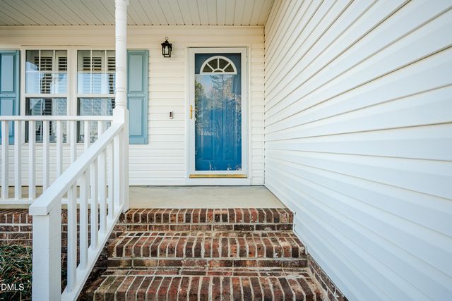 15 Beaver Ridge Drive, Youngsville, NC 27596