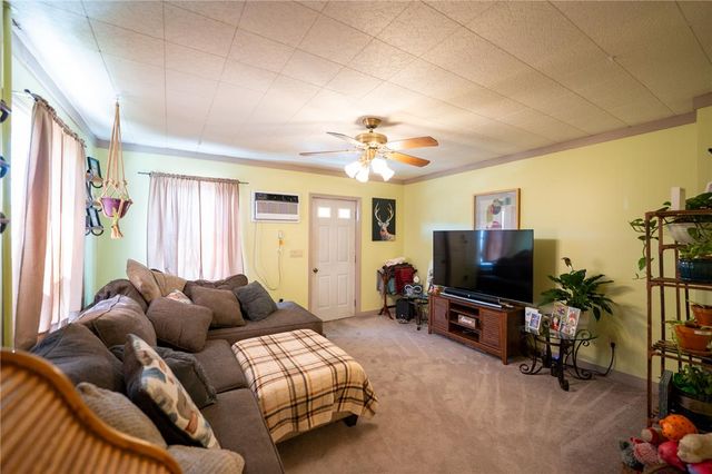 216 High Street, Glendon Boro, PA 18042