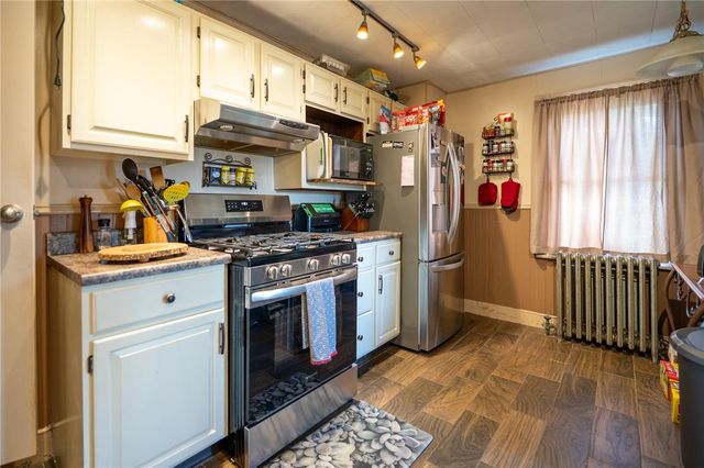 216 High Street, Glendon Boro, PA 18042