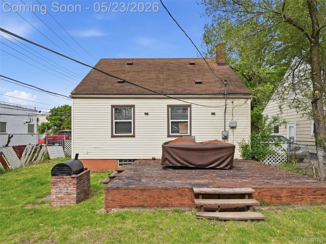 19132 Glenmore, Redford Charter Township, MI 48240