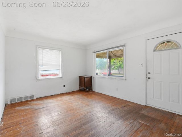 19132 Glenmore, Redford Charter Township, MI 48240