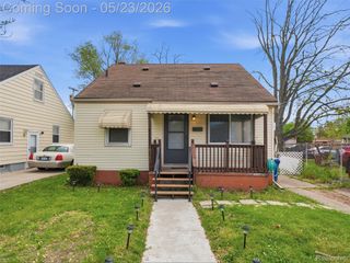 19132 Glenmore, Redford Charter Township, MI 48240
