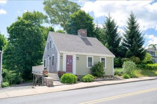 18 South, Plymouth, MA 02360