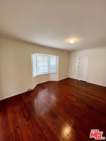 505 Edgewood Street, Inglewood, CA 90302