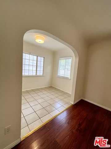 505 Edgewood Street, Inglewood, CA 90302