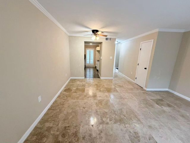 12743 Huntingwick Drive 149, Houston, TX 77024