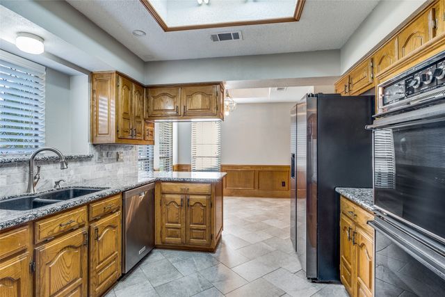 1802 Campbell Trail, Richardson, TX 75082