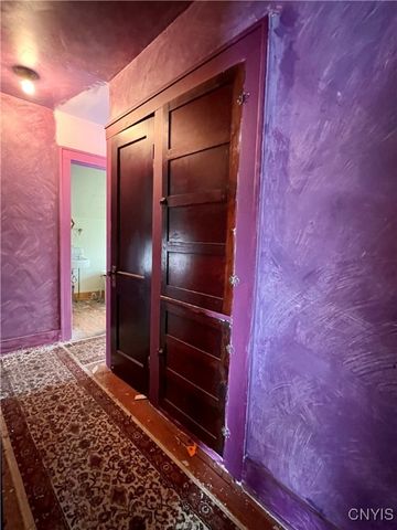 141 Charmouth Drive, Syracuse, NY 13207