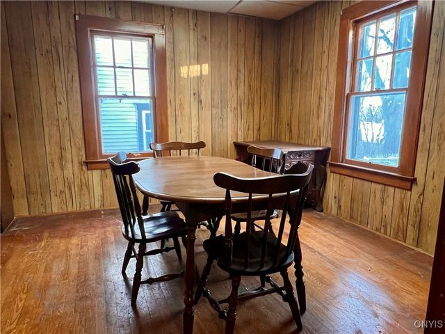 141 Charmouth Drive, Syracuse, NY 13207