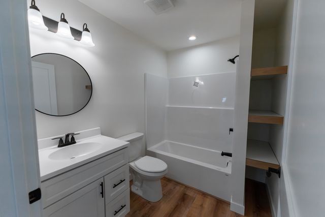 542 Heritage Drive, Stillman Valley, IL 61084