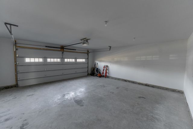 542 Heritage Drive, Stillman Valley, IL 61084